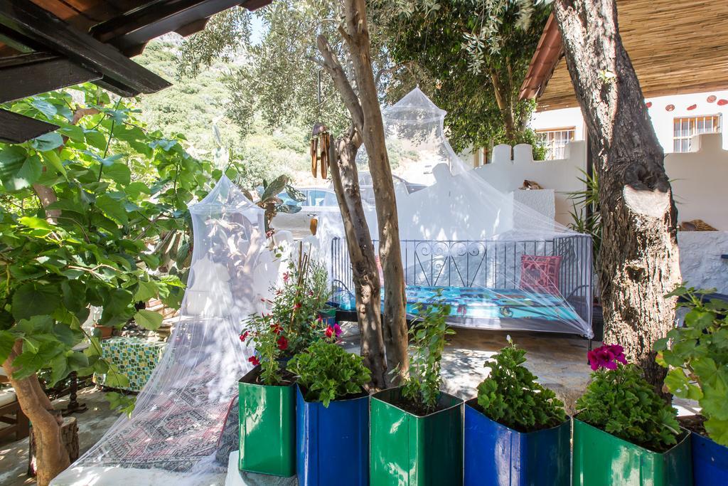 Zakkum Pansiyon Kaş Exteriér fotografie